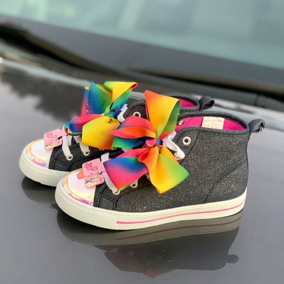 Nickelodeon Shoes Nickelodeon Jojo Siwa Rainbow Denim Hightop Shoe